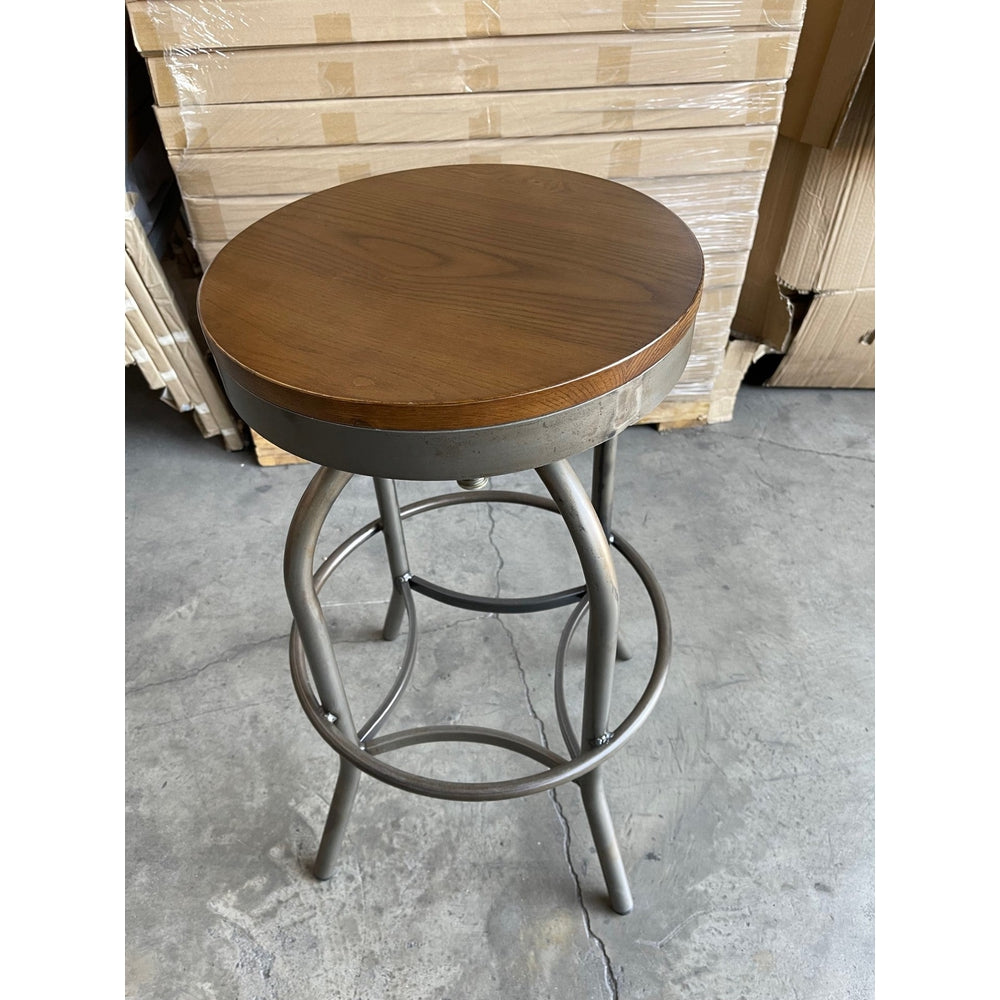 Adjustable Seat Metal and Solid Wood Bar Stool