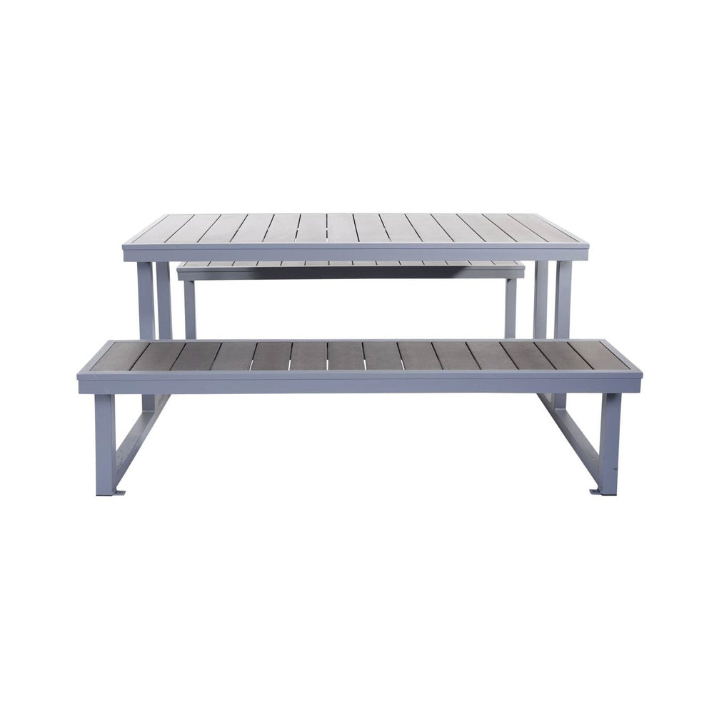 seaside picnic table